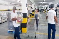 Distribuio de cestas bsicas conta com a tecnologia para evitar erros e fraudes