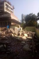 Municpio de Itaja inicia demolio de imveis para obra do Binrio da Osvaldo Reis